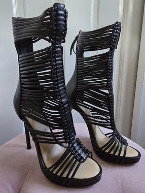 Vince Camuto Black Strappy Gladiator High-Heel Sandals Never Worn